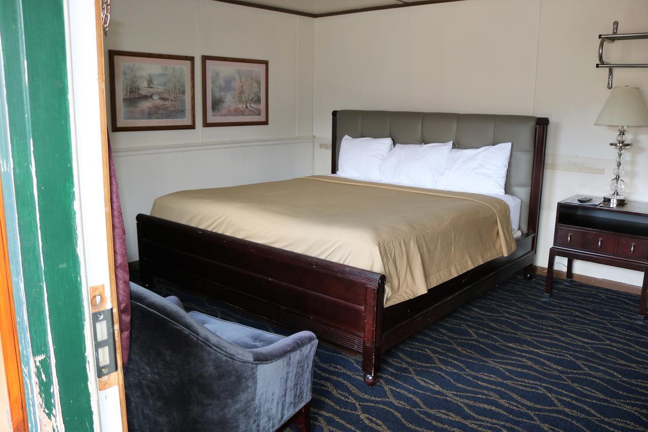 Rodeway Inn Harlan Kültér fotó